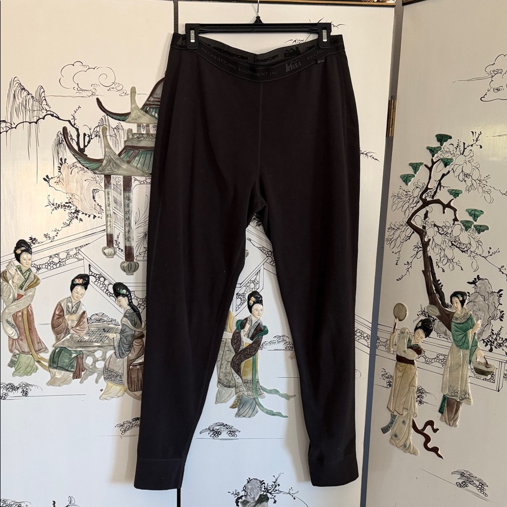 REI Charcoal Gray Leggings